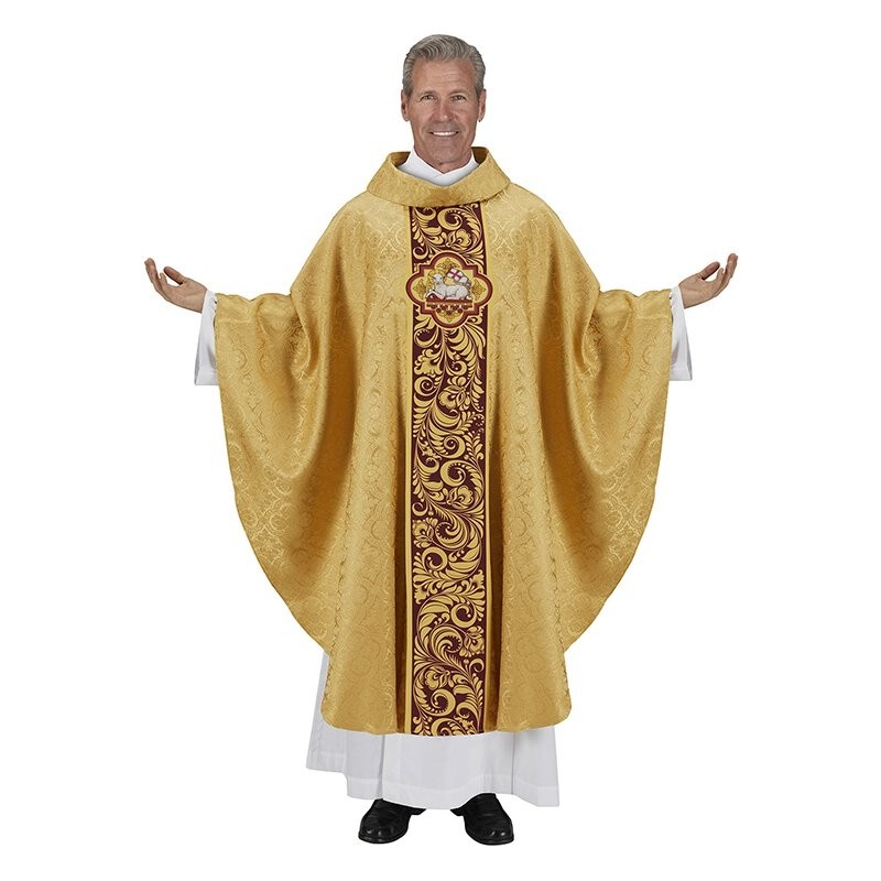 Agnus Dei Chasuble